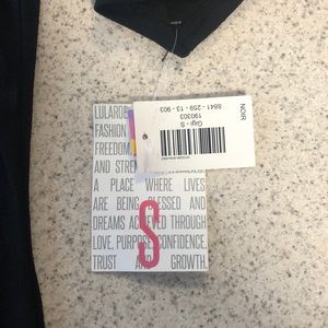 LuLaRoe Gigi black new with tags